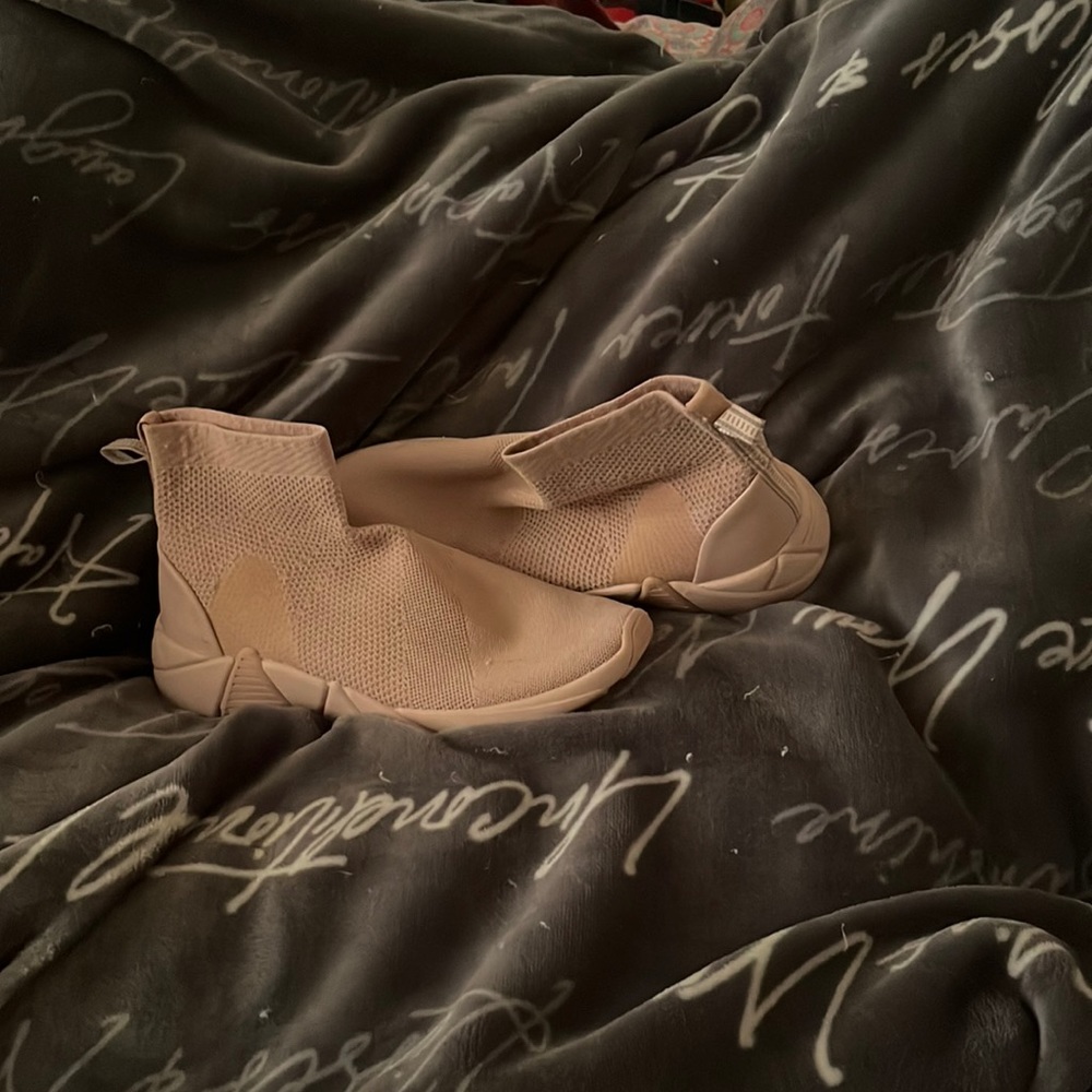 Mark Nason beige